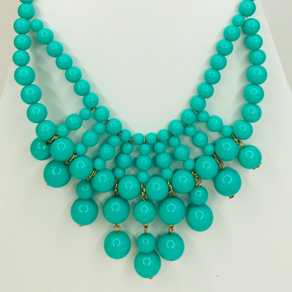Mint Beads Statement Necklace - Picture 2 of 6